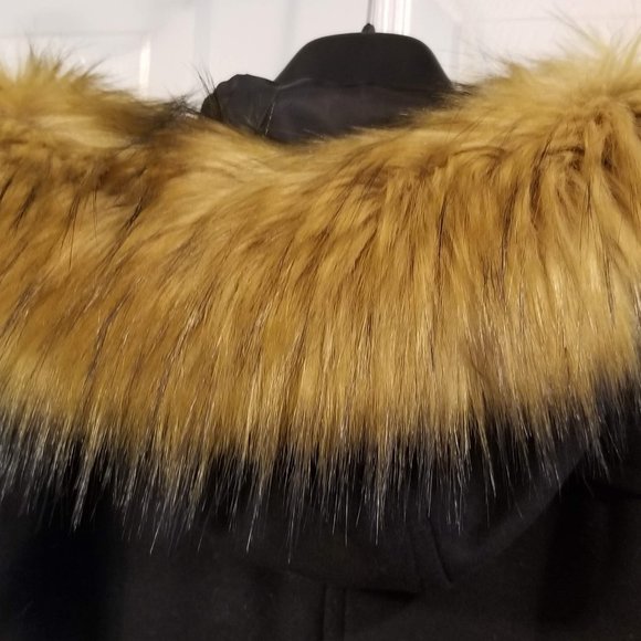 Zara coat with faux fur hood - XS NWOT - Picture 6 of 8